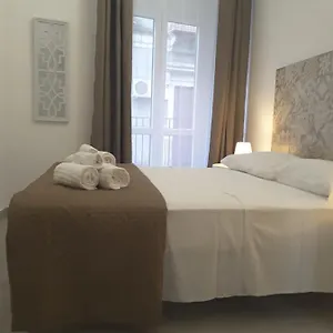 A Casa Dei 3 , Catania Italia